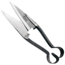 SMALL 3.1/2" DAGGING SHEARS DOUBLE BOW